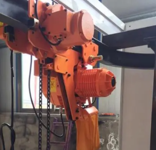 Electric hoist