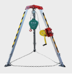 The rescue tripod should be used in conjunction with an anti fall device